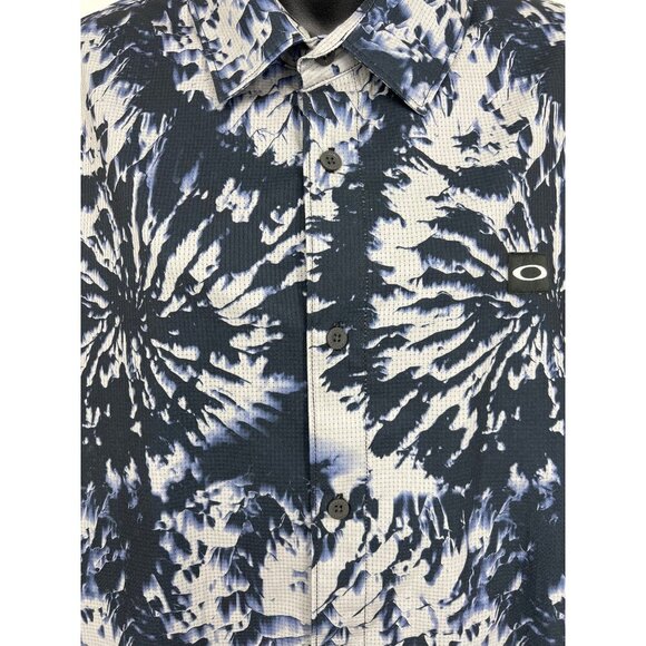 Oakley Mens XL Short Sleeve Button-Up Tie-Dye Shirt Blue Gray Regular Fit - Picture 6 of 11
